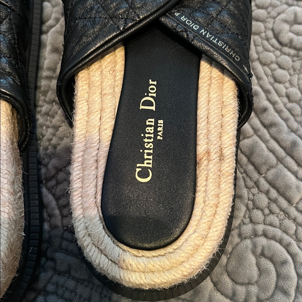 FLASH SALE🔥🔥CHRISTIAN DIOR SANDALS💗💗💗 - Picture 8 of 12